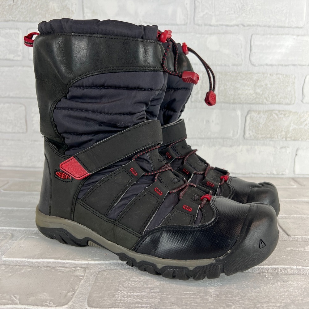 KEEN Winterport Neo Snow Boots 6Y 8 Womens WATERPROOF Black 200 Gram Insulated